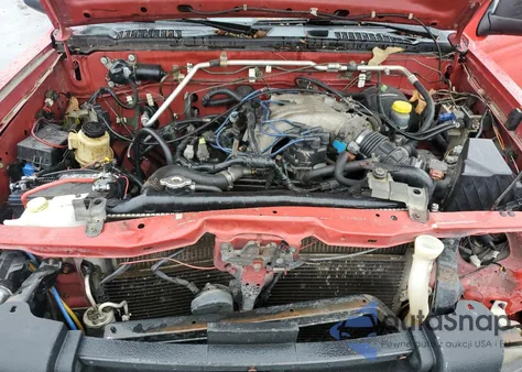 2002 Nissan Frontier Crew Cab Xe z USA, uszkodzony, nr VIN 1N6ED29XX2C303064